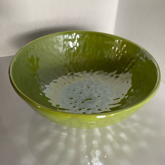 Green Textured Ceramic 8” Bowl - Made in ITALY - Picture 5 of 9